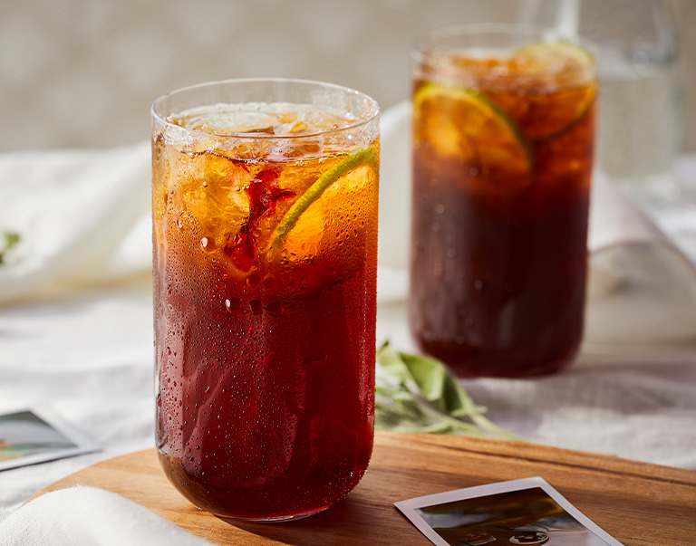 Café infusé à froid et son sirop à la cerise